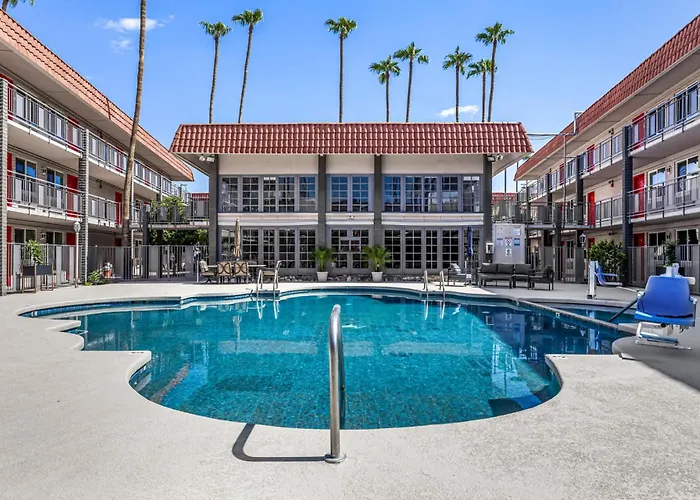 Beautiful Retreat 1 Full Bed At Oasis Pool & Clubhouse *